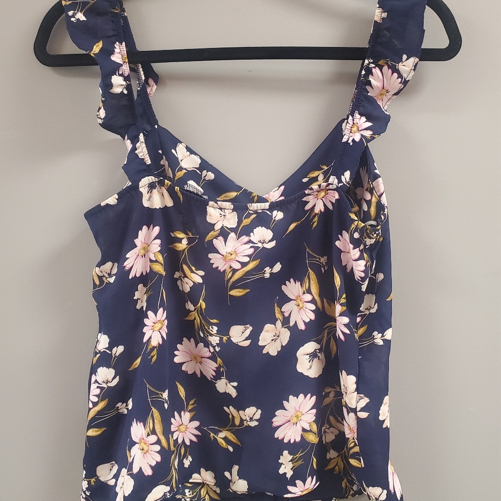 Tank-top - Picture 2 of 3